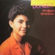 Tem Alguém Que Ama Você